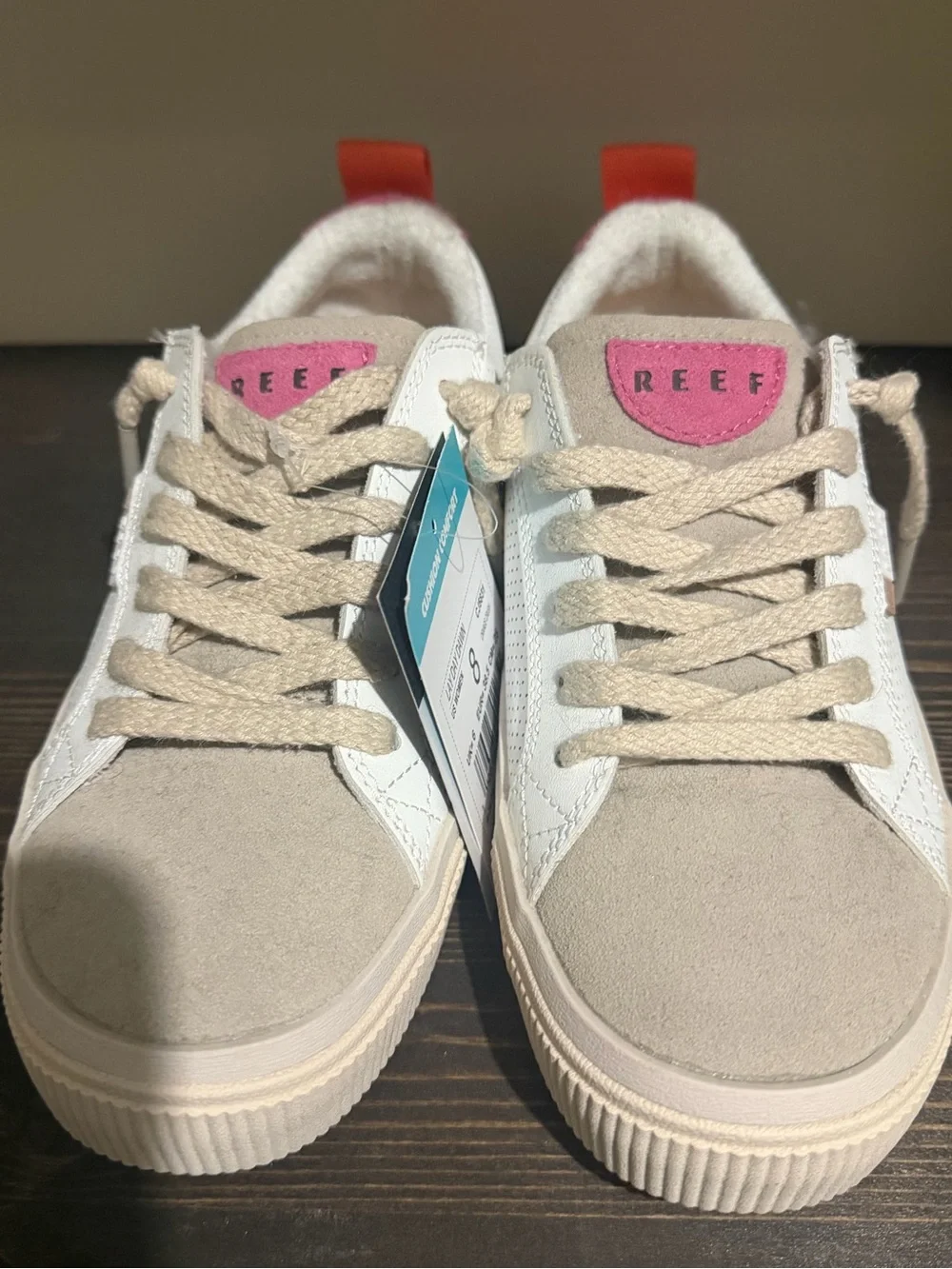 Reef  White & Pink Low-Top Lace Sneakers
